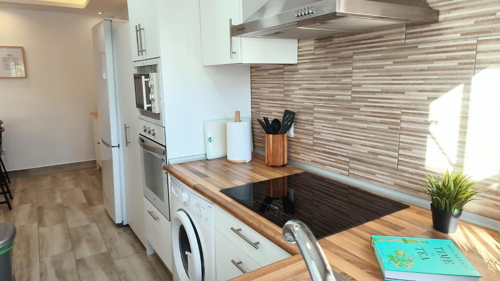 Sea View Apartment In Benalmádena Kültér fotó